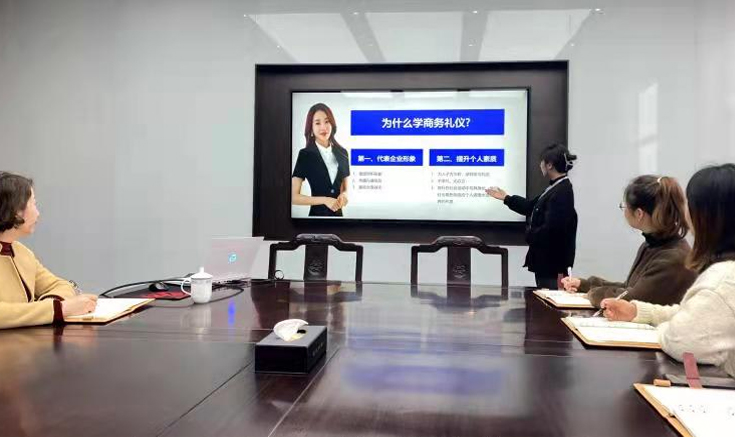 寶生文旅商務(wù)禮儀培訓順利舉行